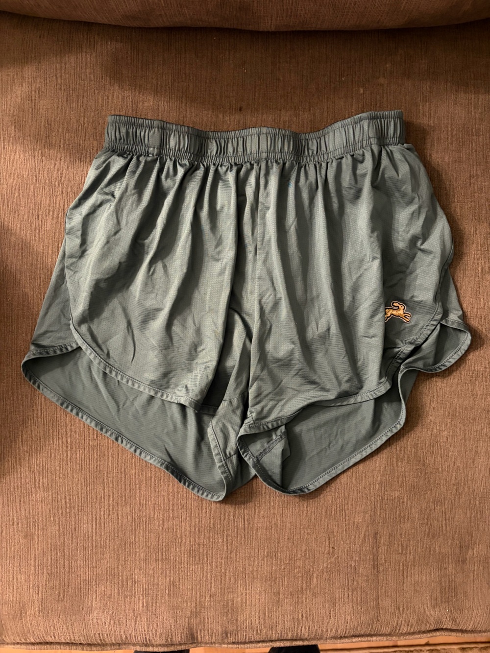 Tracksmith women’s twilight split shorts size M denim / teal color